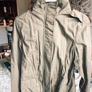 Olive green light weight jacket